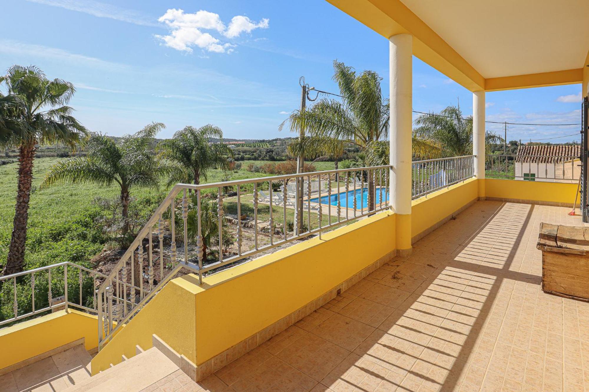 Quinta Do Bravo - Swimming Pool - By Bedzy Vakantiehuis *